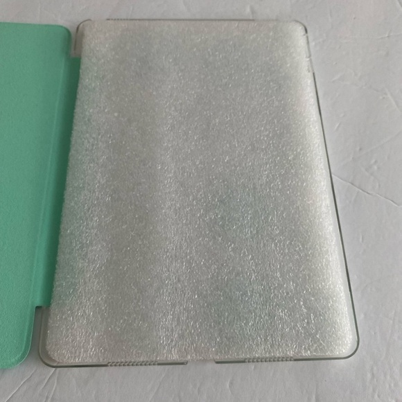 ULAK Ipad case protector - Picture 14 of 15